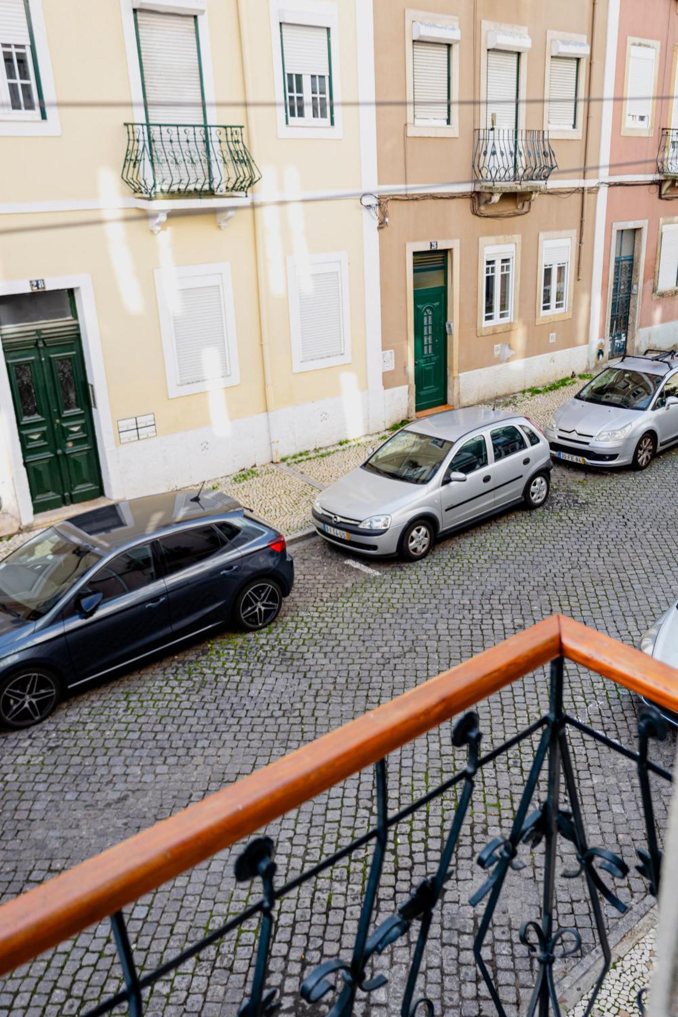 Angels Homes N.27 1ºandar, Bairro Tipico, Centro Cidade リスボン エクステリア 写真